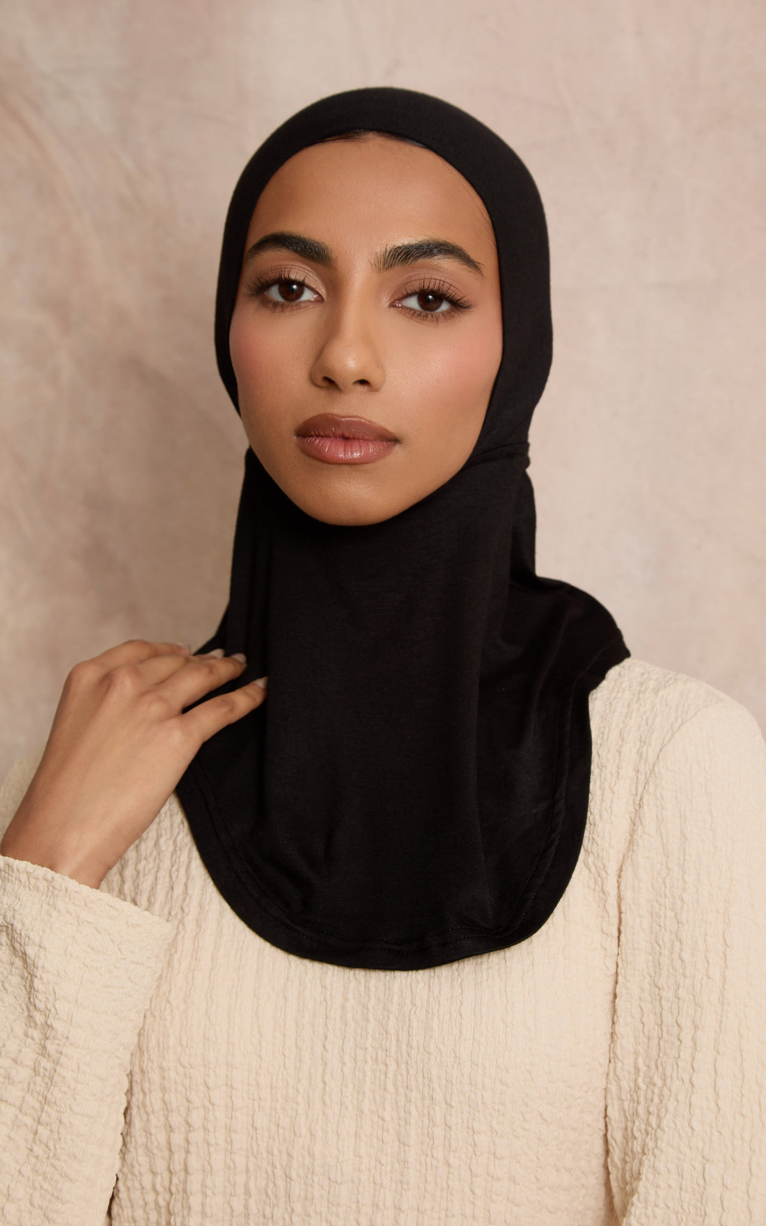 Black Full Coverage Adjustable Under Scarf