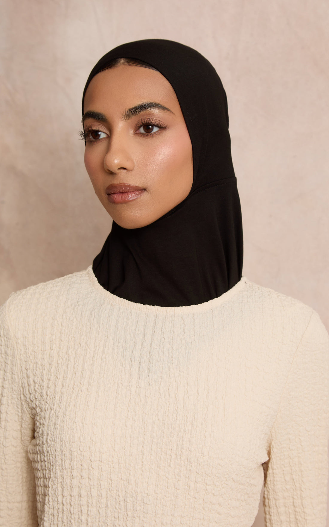 Black Full Coverage Adjustable Under Scarf