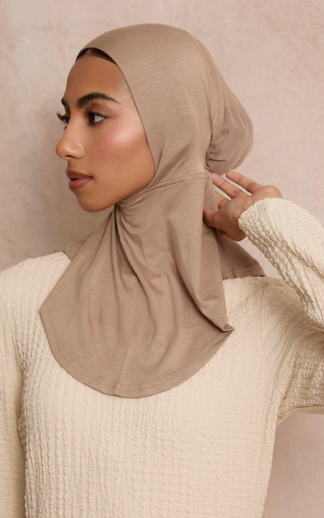 Burro Full Coverage Mesh-Back Under Scarf — CULTURE (view 2)