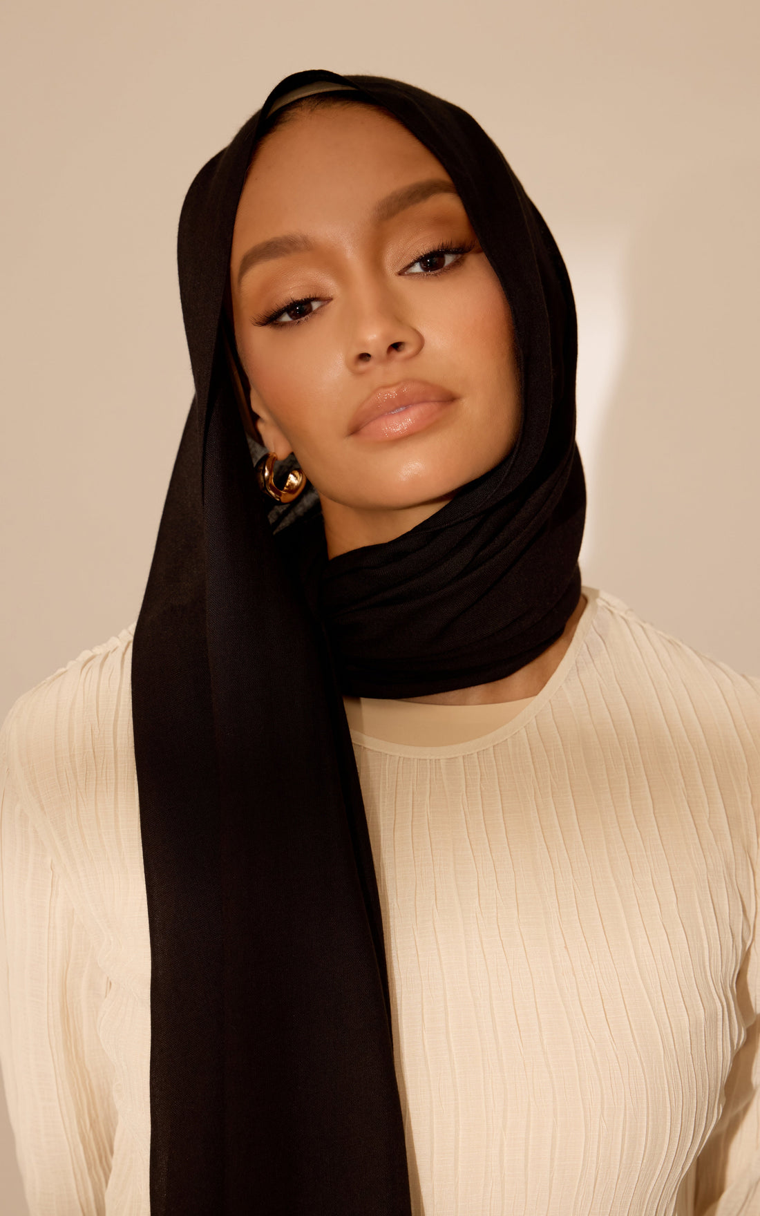 Onyx Modal Hijab — Standard