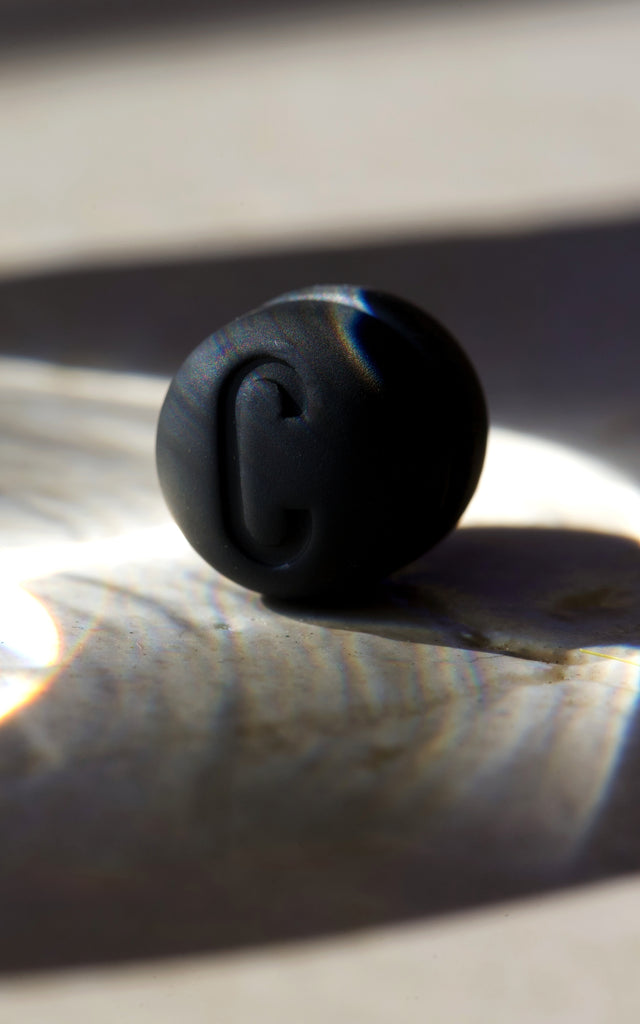 Magnet Pin Set in Black