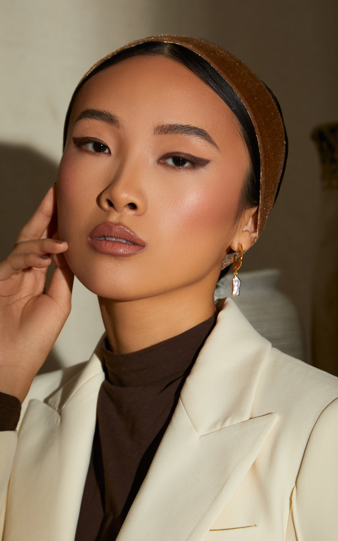 Tan No-Slip Headband — CULTURE (view 3)