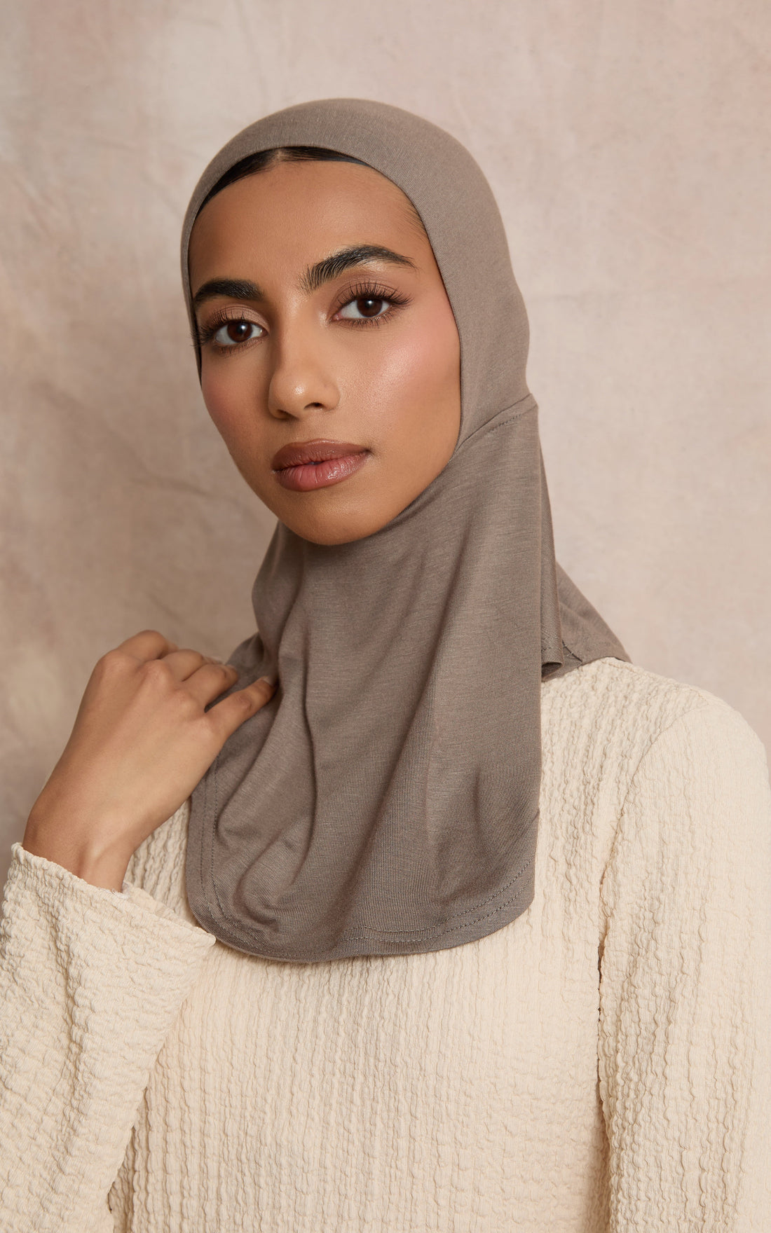 Steeple Full Coverage Adjustable Under Scarf