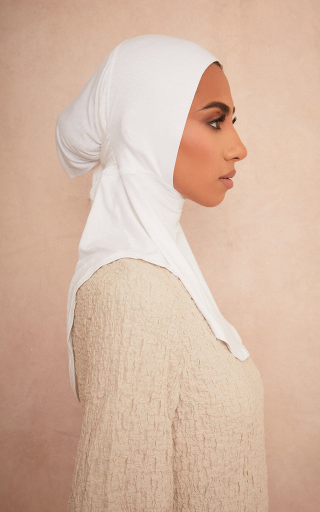 Full Coverage Essential Under Scarf Ivory