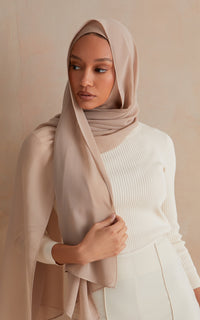Burro Full Coverage Adjustable Under Scarf