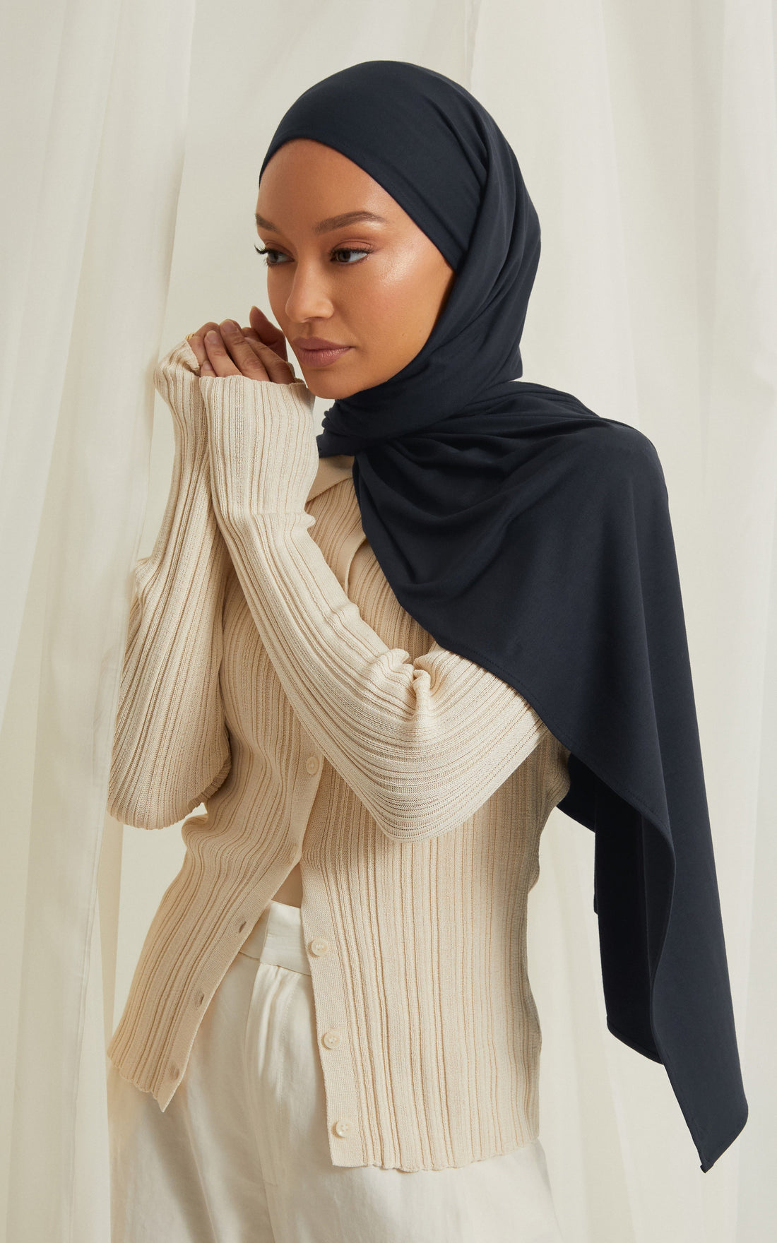 Deep Well Premium Jersey Hijab — Standard