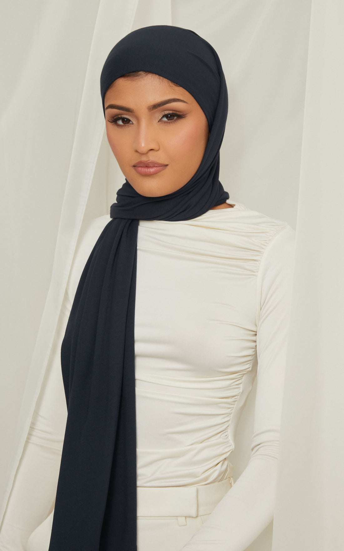 Deep Well Premium Jersey Hijab — Mini