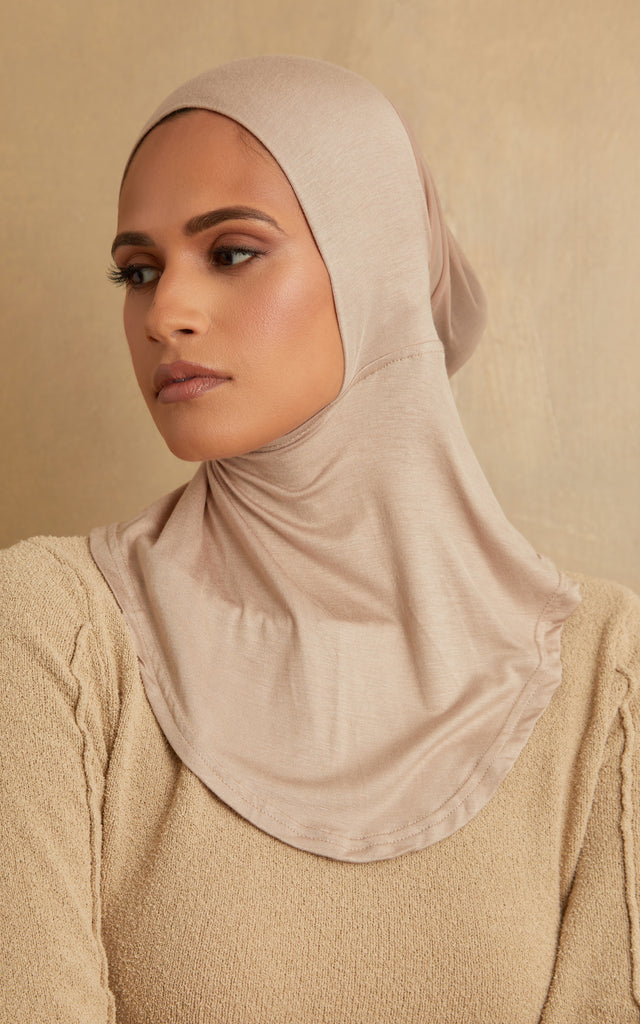Full Coverage Mesh-Back Under Scarf Taupe