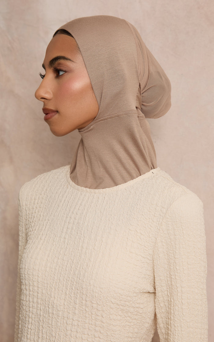 Full Coverage Mesh-Back Under Scarf Burro