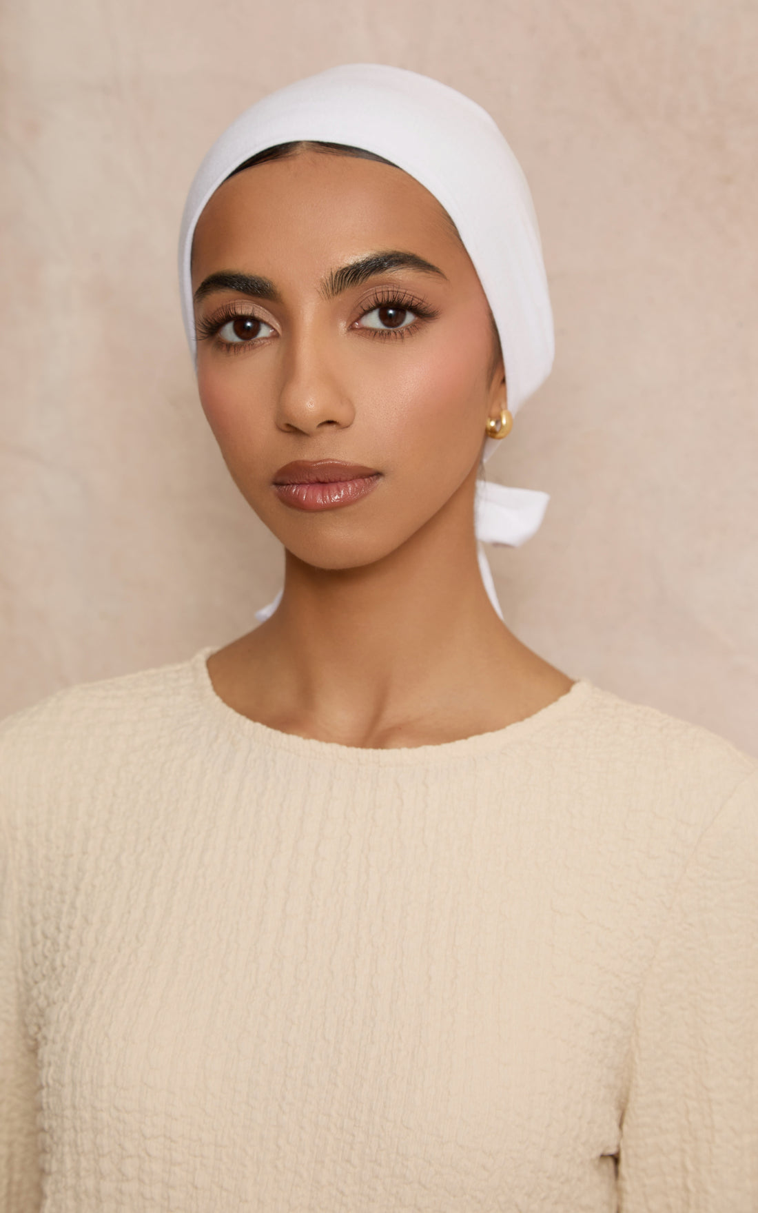 White Mesh-Back Under Scarf — CULTURE (view 2)
