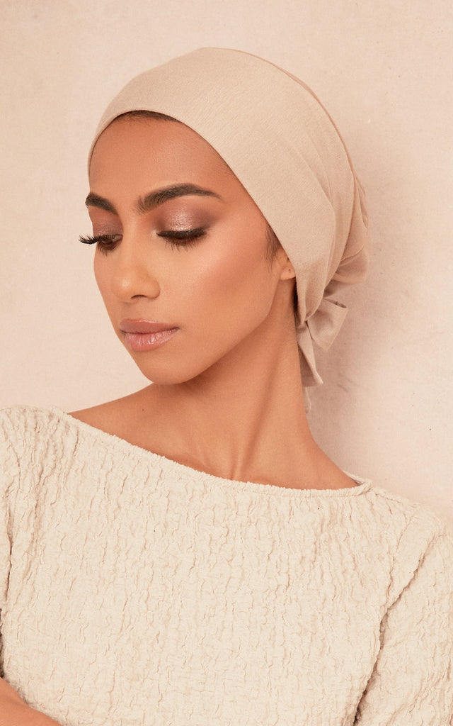 Mesh-Back Under Scarf Taupe