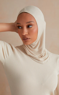 Moonlight Full Coverage Essential Under Scarf
