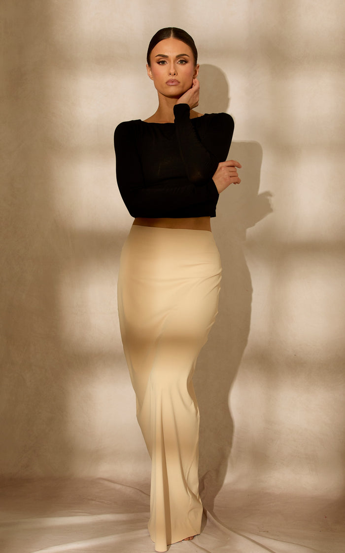 Seamless Slip Skirt