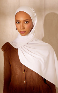 White Premium Jersey Hijab — Mini