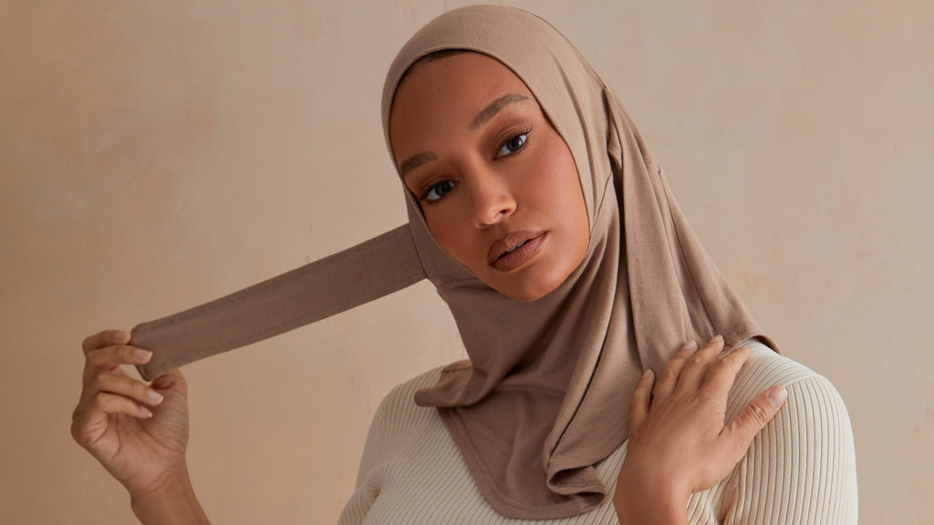 Hijab styling tutorial — learn to wrap, drape and turban