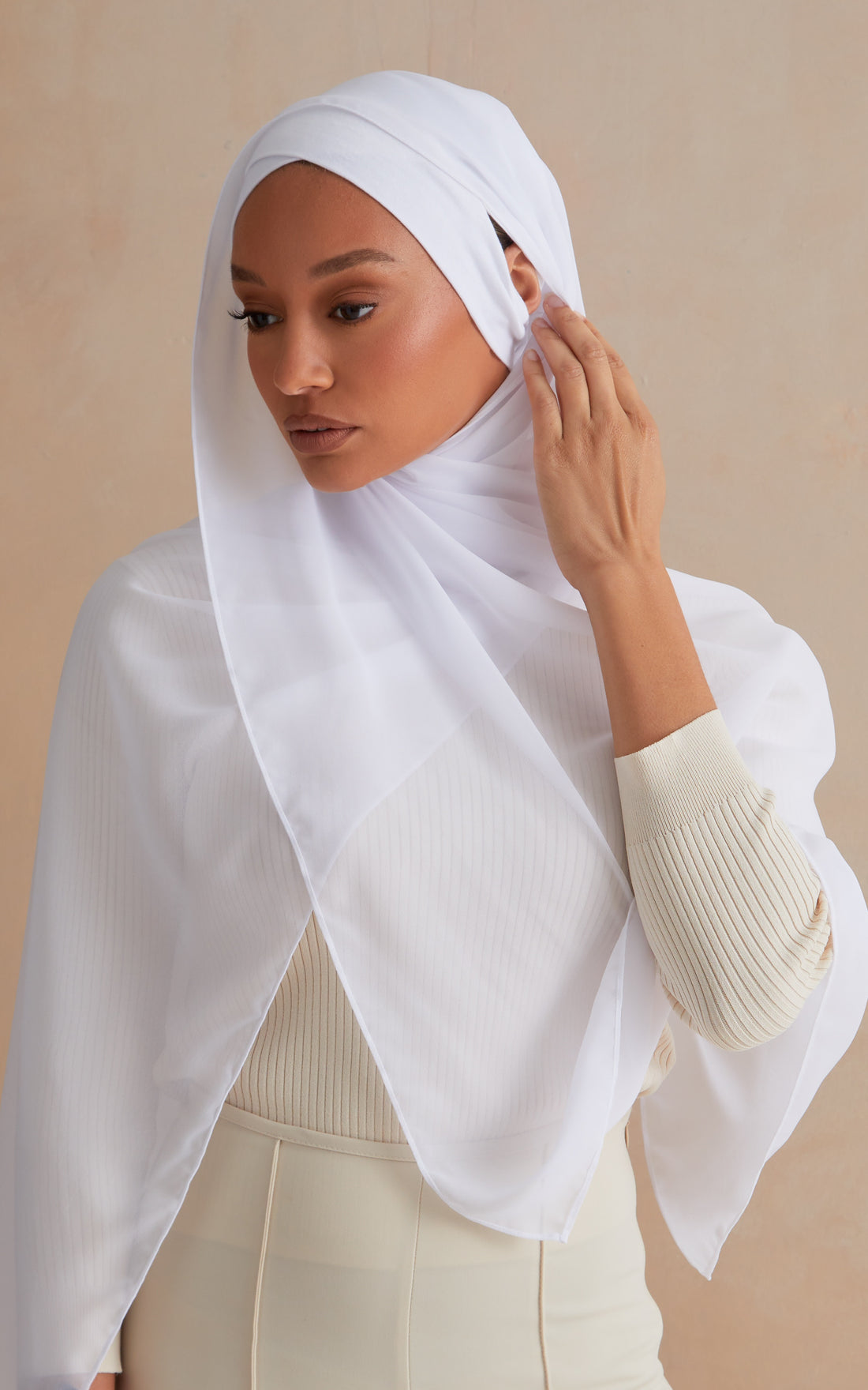 White Access 2.0 Cross-Front Under Scarf — CULTURE (view 3)