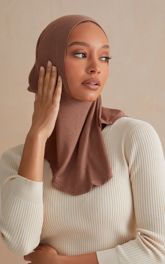 Full Coverage Essential Under Scarf Ivory
