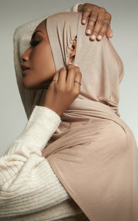 Mushroom Access 2.0 Cross-Front Under Scarf — CULTURE (view 6)